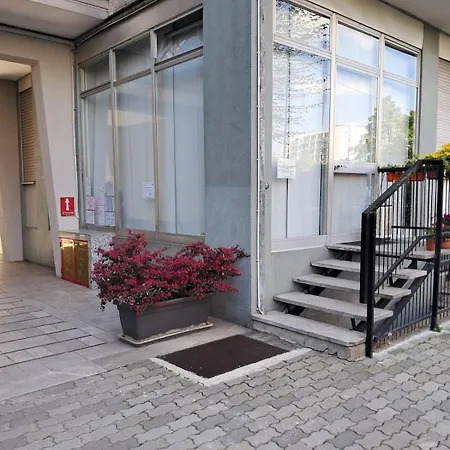 Sweet A 500 Mt Mm Dergano Apartment *